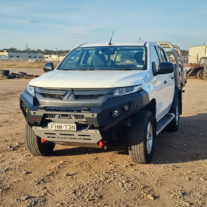 GT Hoopless Bull bar to suit Mitsubishi Triton MR Bar Replacement