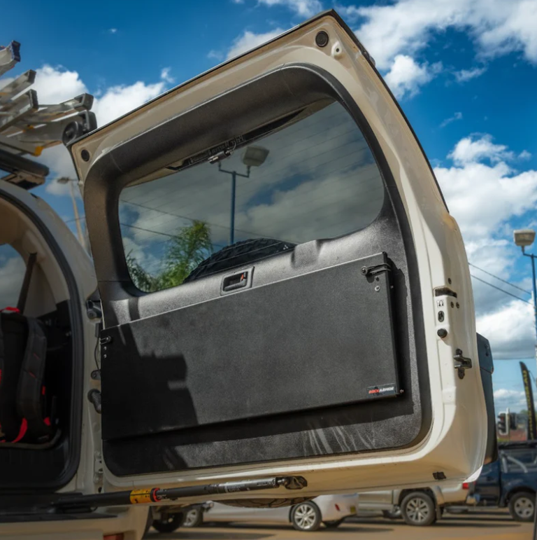 Rear Table Prado 150 with 2 spice racks