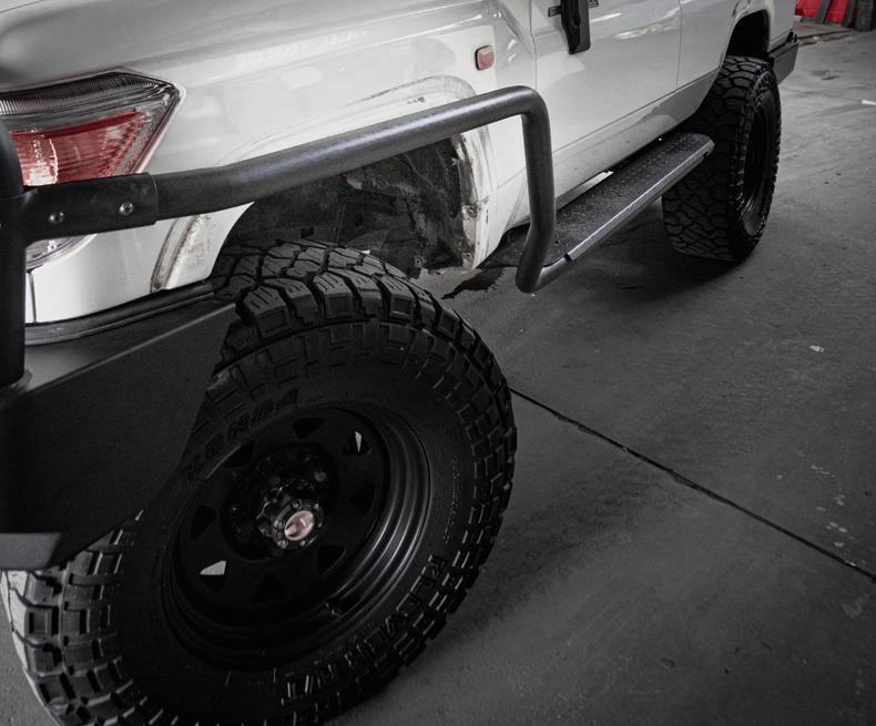Rock Slider Side Steps Suits Toyota Landcruiser 76 Series / 79 Series 4 door