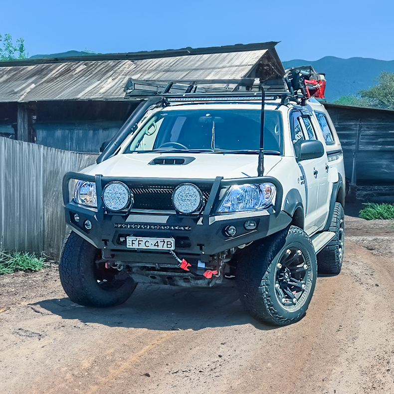 N70 Hilux Protek Pack | GT Bull Bar, Runva Winch, Stedi Lights | Suits 2005-2011