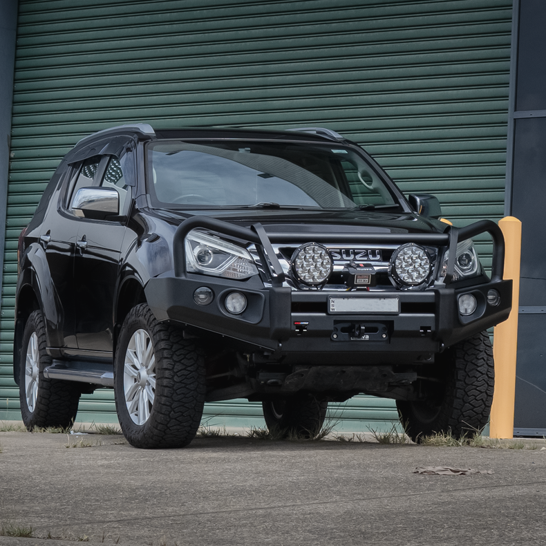 Isuzu MUX Touring Pack Suits: MUX 05/2017 - 07/2021 - Elite Bullbar, Winch, Lights, uhf