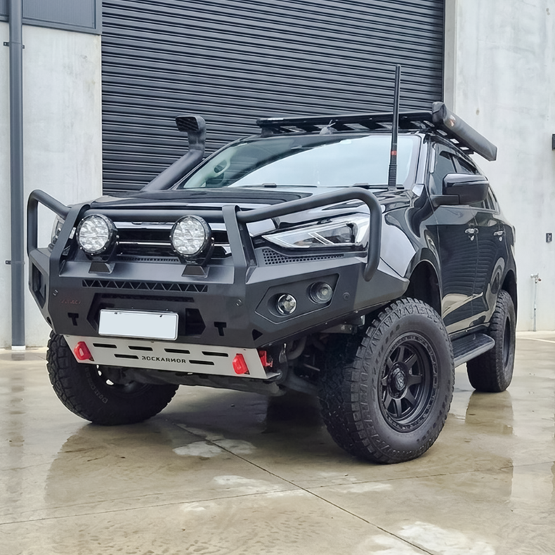 Isuzu MUX Touring Pack Suits: Isuzu MUX 08/21-02/25  Bullbar, Winch, Lights, uhf