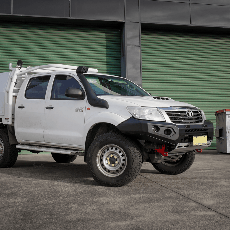 N70 HILUX BULLBAR NO LOOP (08/2011 - 08/2015) ROCKARMOR GT BUMPER