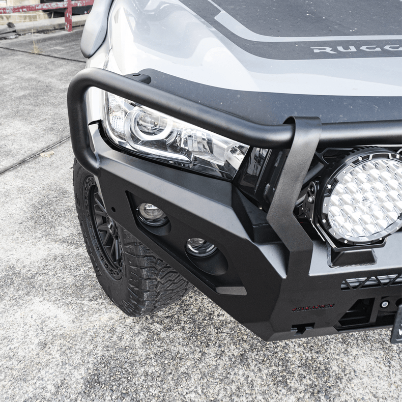 N80 Hilux Touring Pack Suits: Hilux 09/2015 - 07/2020 - Bullbar, Winch, Lights, uhf