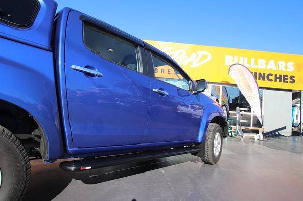 Isuzu Dmax | 06/2012 - 07/2020 | Bull Bar & Rockslider Combo
