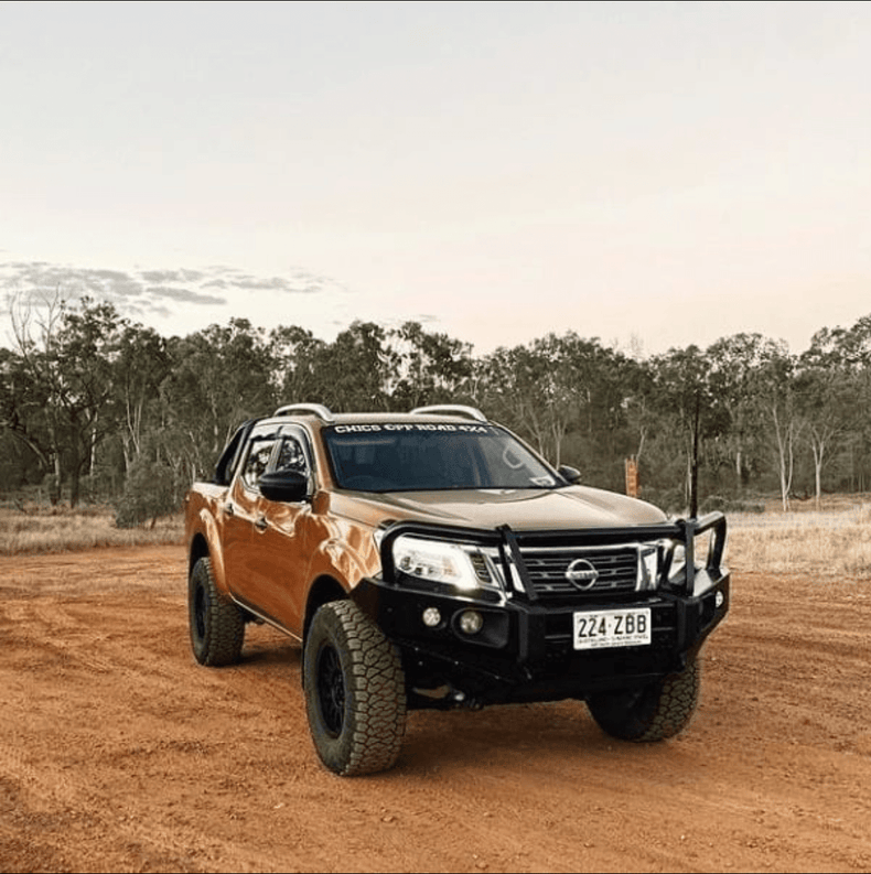 NP300 Touring Pack Suits: NP300 - 2015 - 2020 - Bullbar, Winch, Lights, uhf