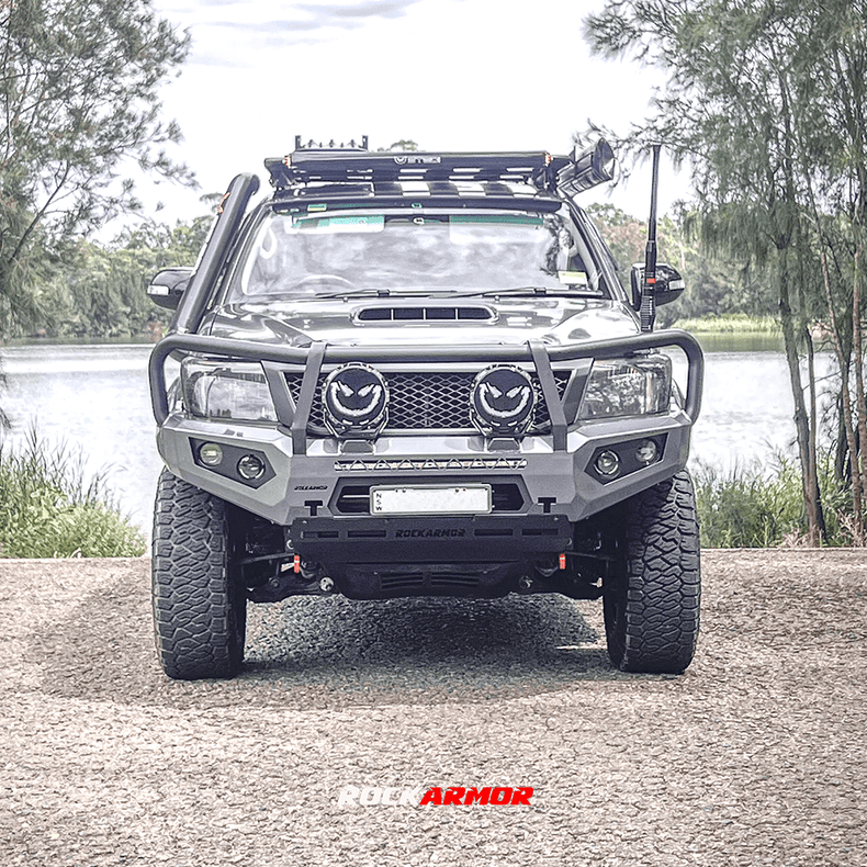 N70 Hilux 08/2011-08/2015 GT Frontal Pack | GT Bullbar, Winch, lights