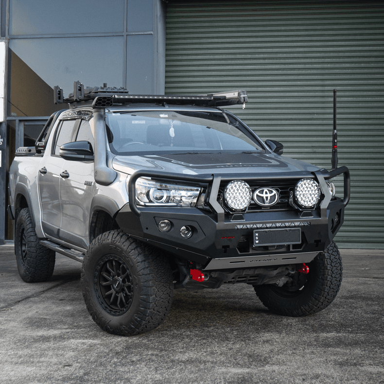 N80 Hilux Touring Pack Suits: Hilux 09/2015 - 07/2020 - Bullbar, Winch, Lights, uhf