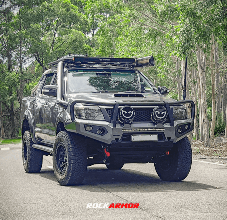 n70 hilux bullbar