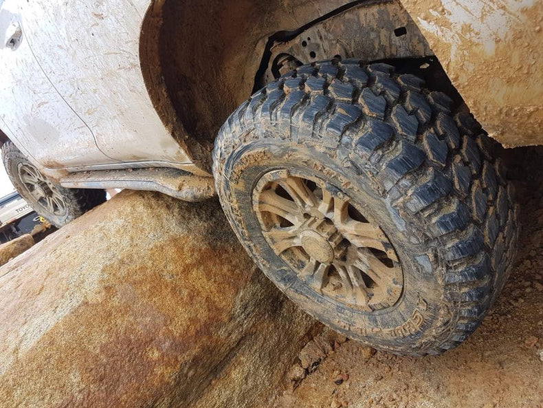 Rockslider side step to suit TOYOTA PRADO FJ150 2010+