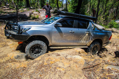Rockslider Side Steps to suit TOYOTA HILUX 2015+ N80 & N90