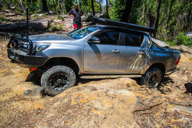 Rockslider side step to suit TOYOTA HILUX 2015+ N80