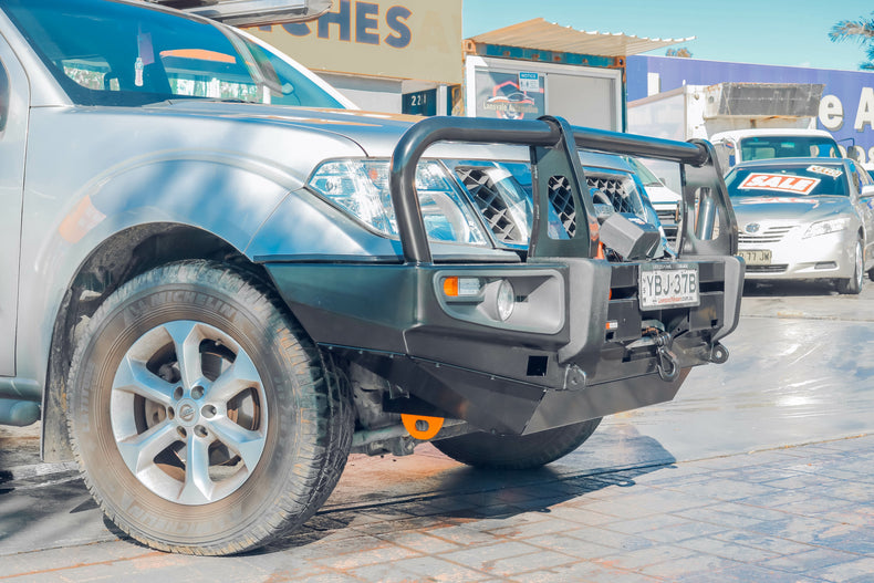 Premium Bull Bar to suit NISSAN D40 Spanish/Thai (will not fit STX550)Bar Cut Also Nissan Pathfinder R51